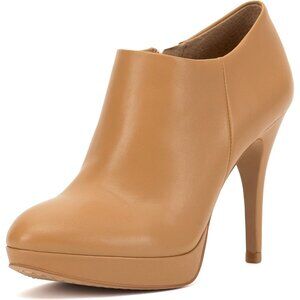 Vince Camuto Women's Light Cognac Leather Closed Pointed Toe High Heel Bootie